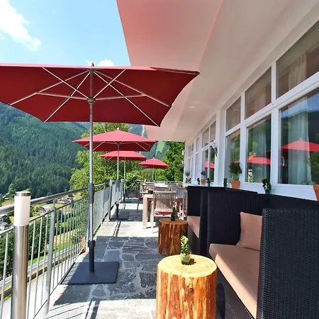 Der Sonnberg فندق