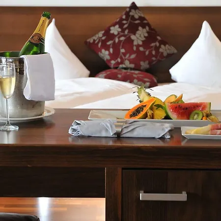 Hotel Der Sonnberg Zell am See